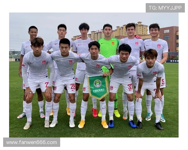 广州足球队的崛起与奋斗历程杯赛特别报道